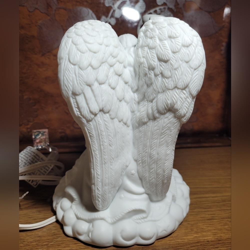 White Porcelain Angel Nightlight, Accent Lamp ~ W/ Harp, Bird EUC - Picture 5 of 6